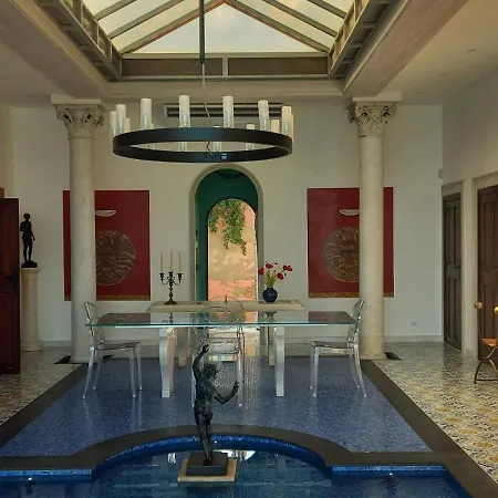 The Cliff House Vila