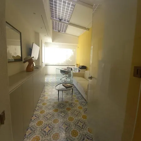 Vila The Cliff House Messina