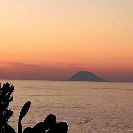 The Cliff House Vila Messina