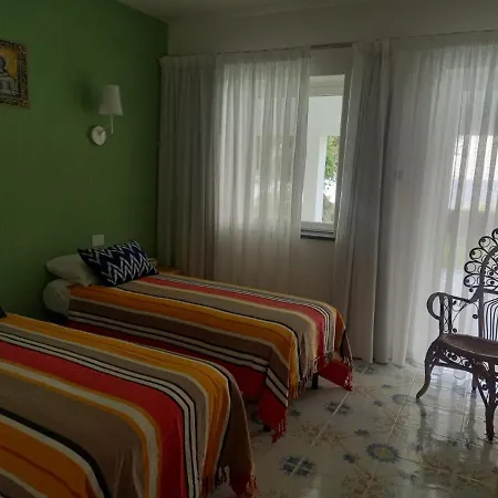 The Cliff House Vila
